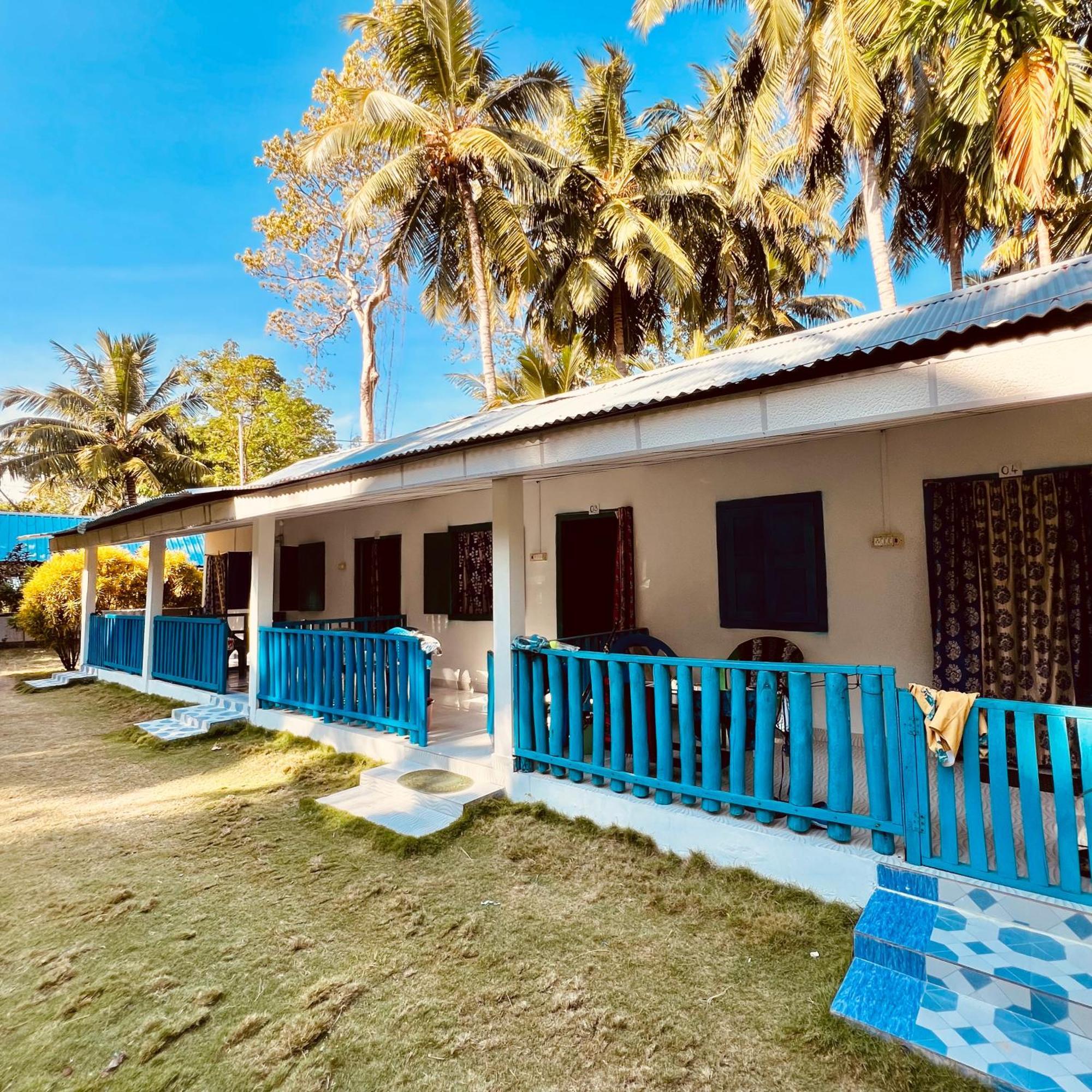Blue Sea Restaurant & Bungalows Sitapur Exterior photo